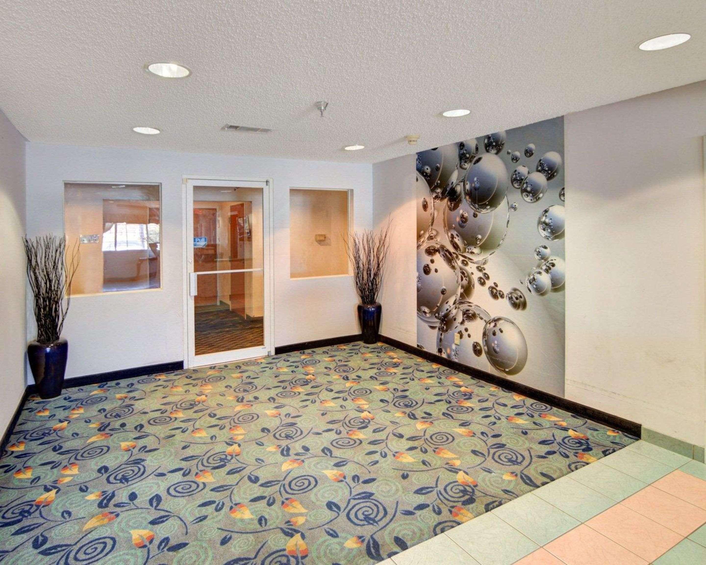 Econo Lodge Inn&Suites Lewisville I-35 Extérieur photo